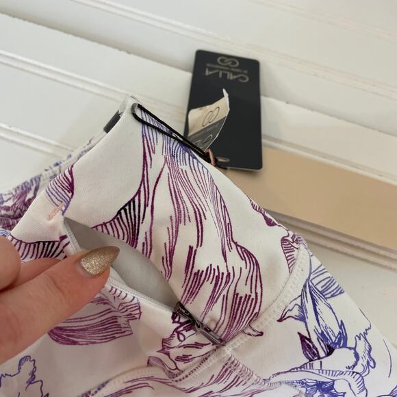 NWT Calia by Carrie Underwood Essential Mesh Capris in Multi Etched Floral Sz S - Picture 4 of 8